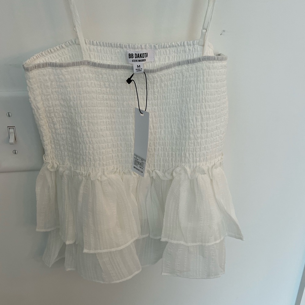 BB Dakota top NWT.